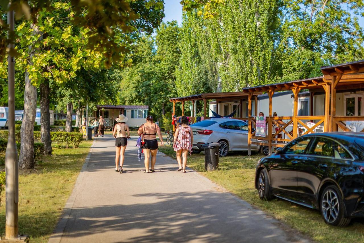 Balatontourist Fuered Camping & Bungalows Balatonfüred Dış mekan fotoğraf